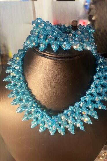 Elegant Wedding Traditional Marriage Occasion Beaded necklace set. - Image 3